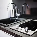 Good Time Boznicza 1 & Male Garbary 8 - Centrum Poznania, 2 Min Od Starego Rynku Apartment *