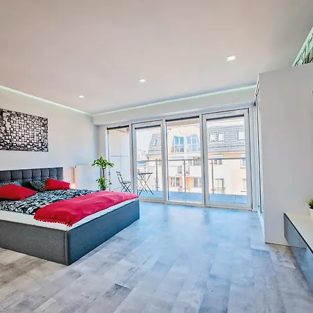 Good Time Boznicza 1 & Male Garbary 8 - Centrum Poznania, 2 Min Od Starego Rynku