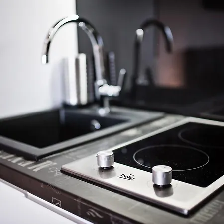 Good Time Boznicza 1 & Male Garbary 8 - Centrum Poznania, 2 Min Od Starego Rynku 아파트 *