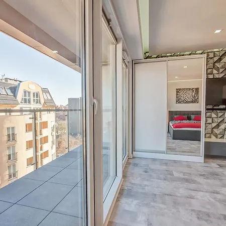 아파트 Good Time Boznicza 1 & Male Garbary 8 - Centrum Poznania, 2 Min Od Starego Rynku *