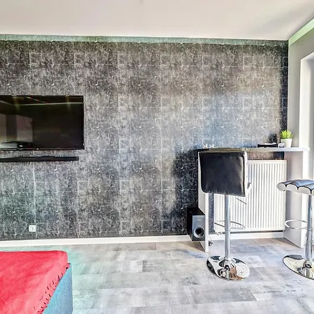 아파트 Good Time Boznicza 1 & Male Garbary 8 - Centrum Poznania, 2 Min Od Starego Rynku 포즈난