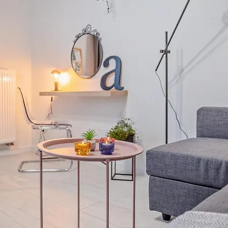 아파트 Good Time Boznicza 1 & Male Garbary 8 - Centrum Poznania, 2 Min Od Starego Rynku 포즈난