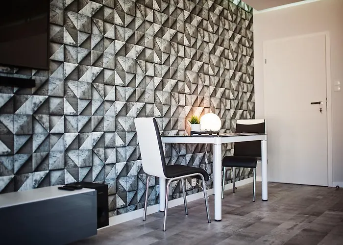 Good Time Boznicza 1 & Male Garbary 8 - Centrum Poznania, 2 Min Od Starego Rynku Апартаменти *