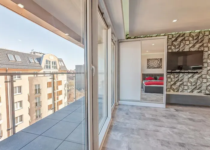 Апартаменти Good Time Boznicza 1 & Male Garbary 8 - Centrum Poznania, 2 Min Od Starego Rynku *