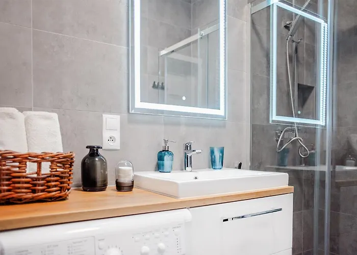 Good Time Boznicza 1 & Male Garbary 8 - Centrum Poznania, 2 Min Od Starego Rynku Apartmán Poznaň